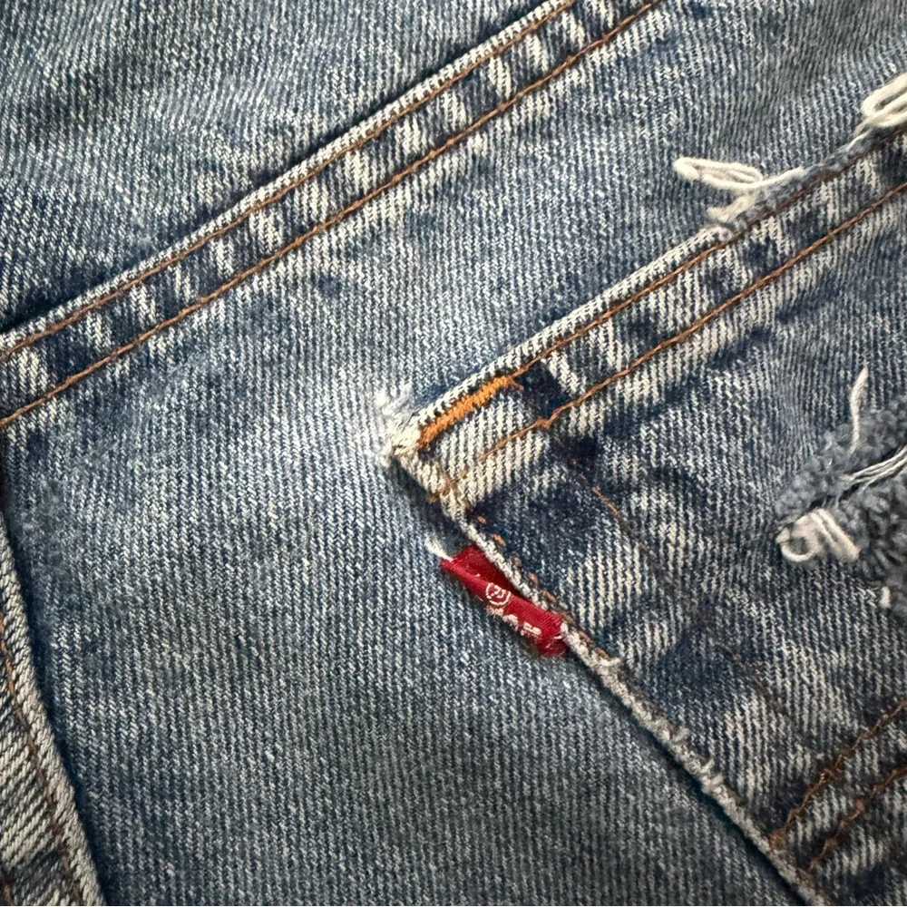 Levi's Cutoff Denim Shorts Size 40